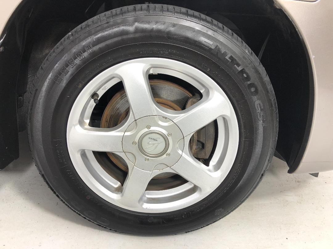 Photo '9' of Nissan Serena