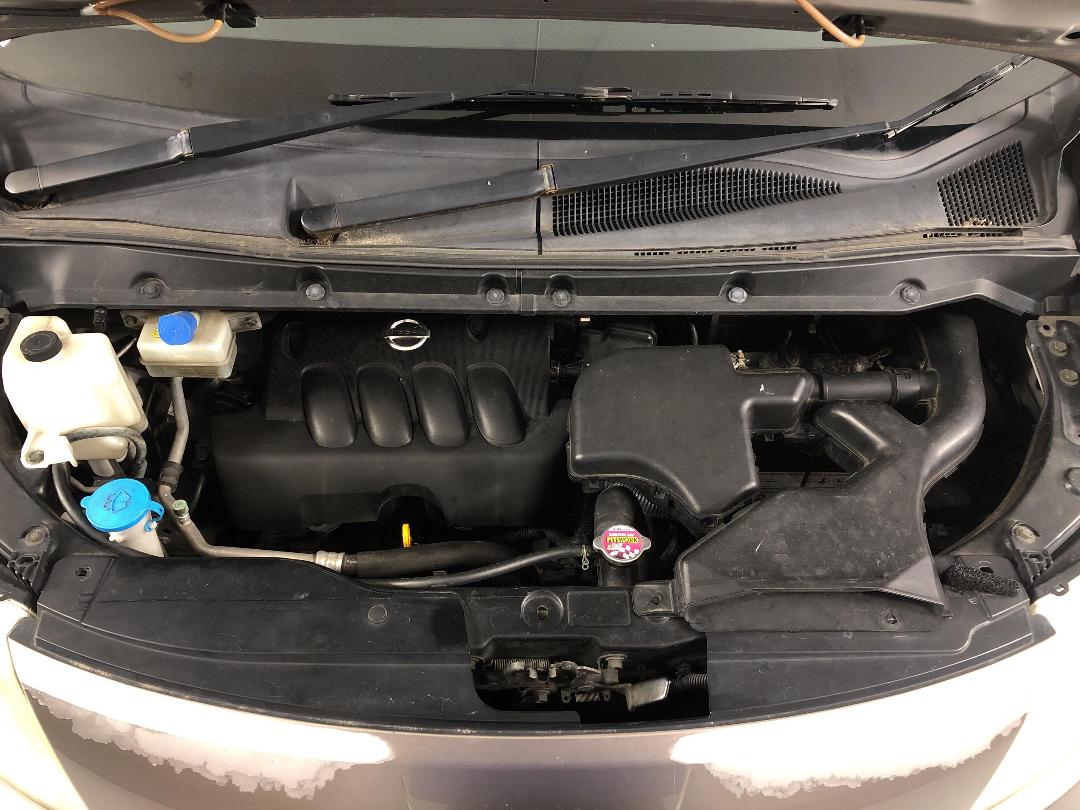 Photo '13' of Nissan Serena