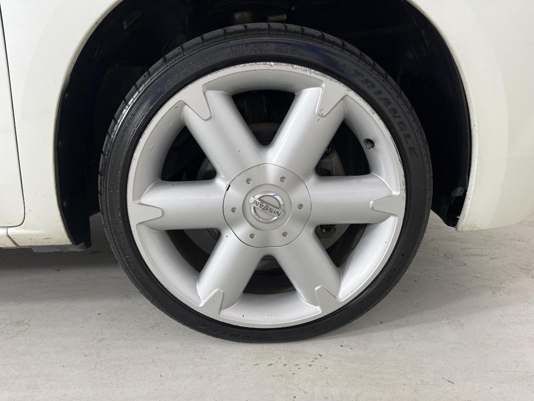 Photo '9' of Nissan Serena