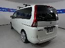 Thumbnail '5' of Nissan Serena