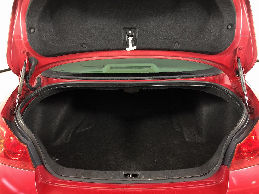 Photo '14' of Nissan Skyline