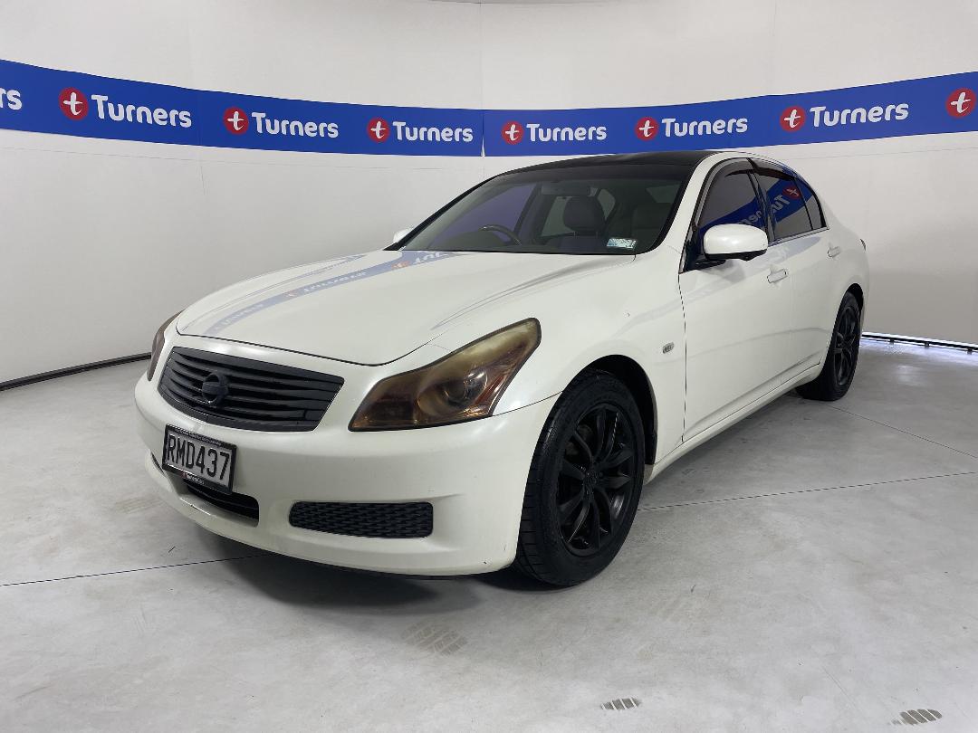 Photo '4' of Nissan Skyline Photo '4' of Nissan Skyline