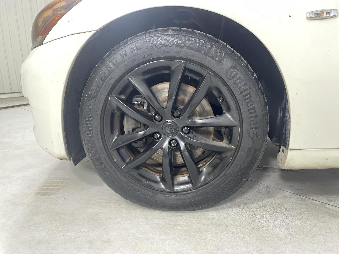 Photo '10' of Nissan Skyline Photo '10' of Nissan Skyline