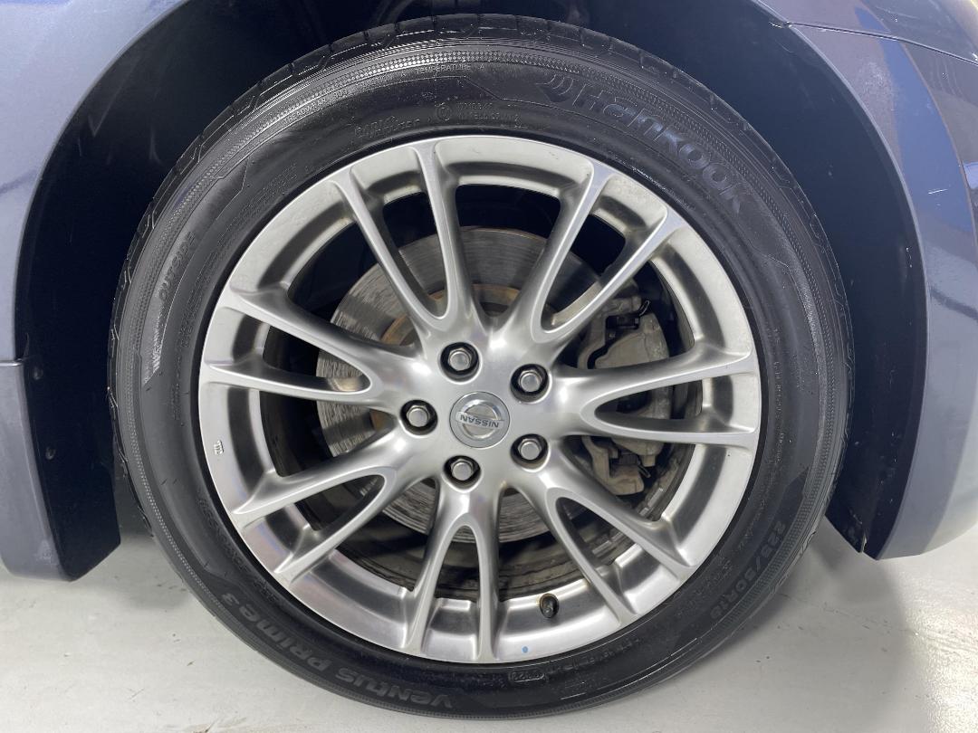 Photo '9' of Nissan Skyline