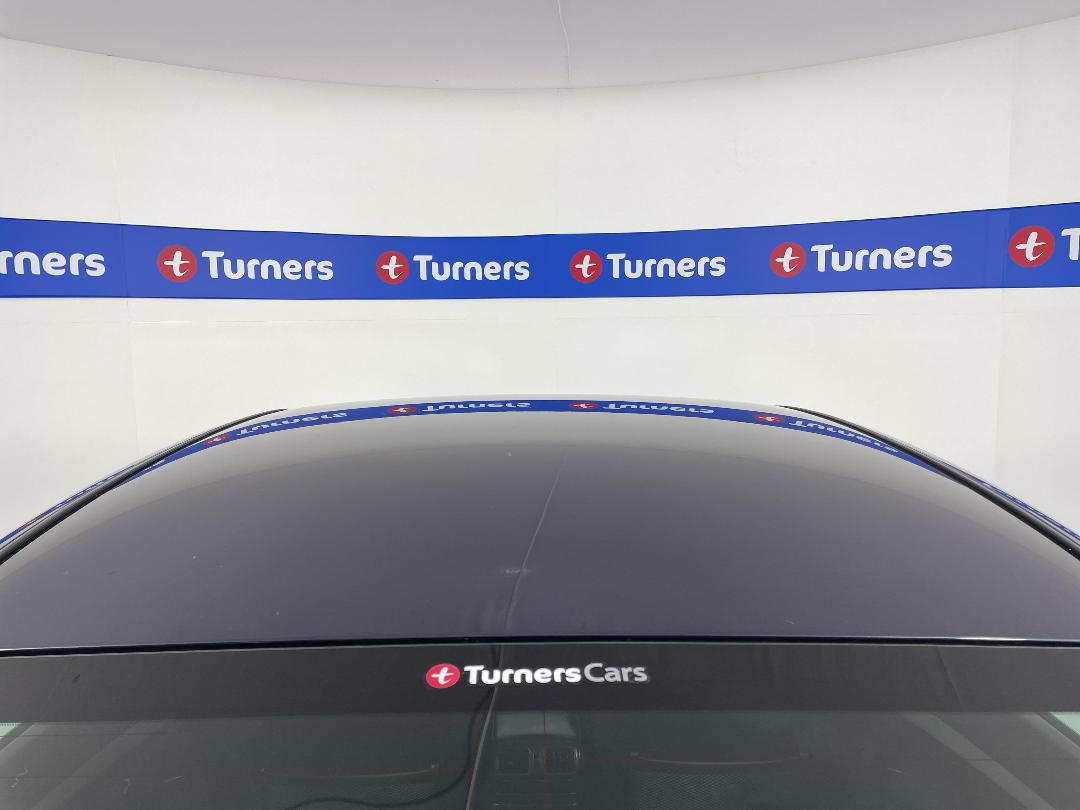 Photo '32' of Nissan Skyline