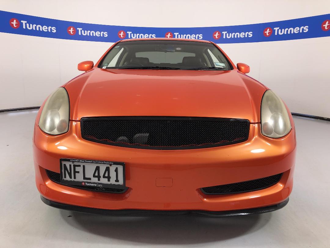 Photo '2' of Nissan Skyline