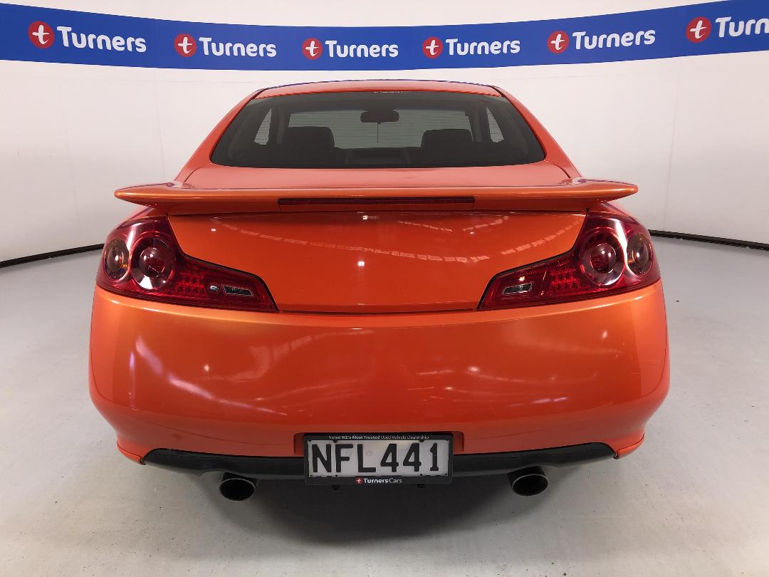 Photo '6' of Nissan Skyline