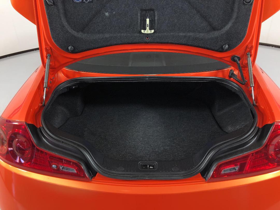 Photo '14' of Nissan Skyline