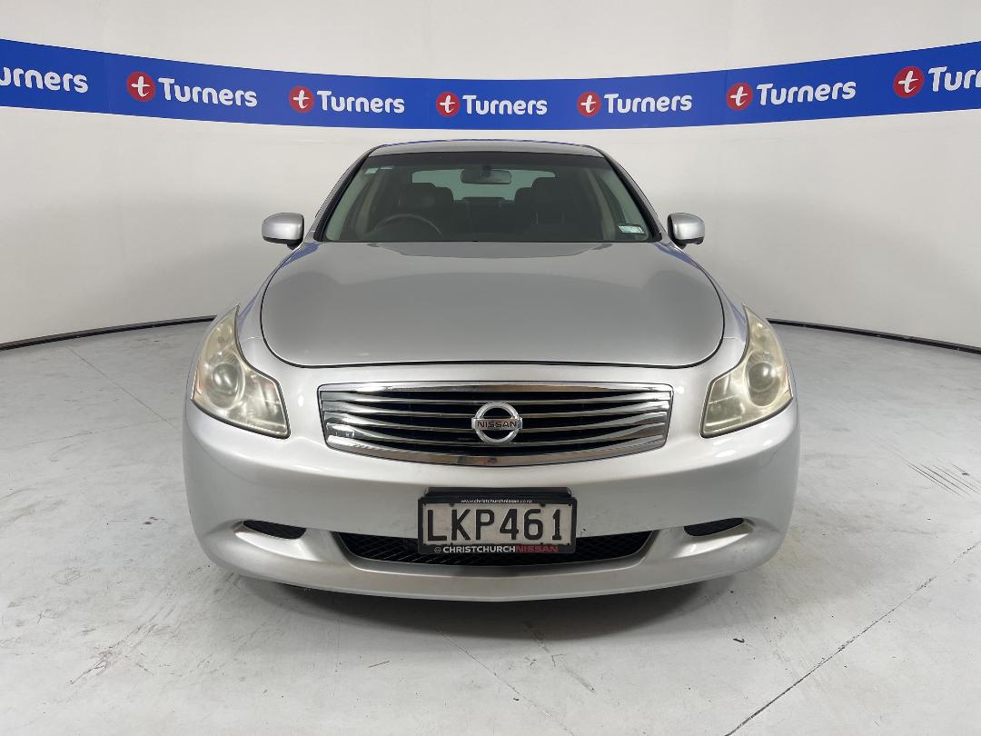 Photo '2' of Nissan Skyline