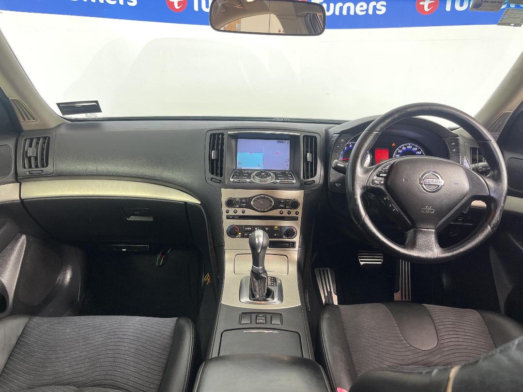 Photo '17' of Nissan Skyline