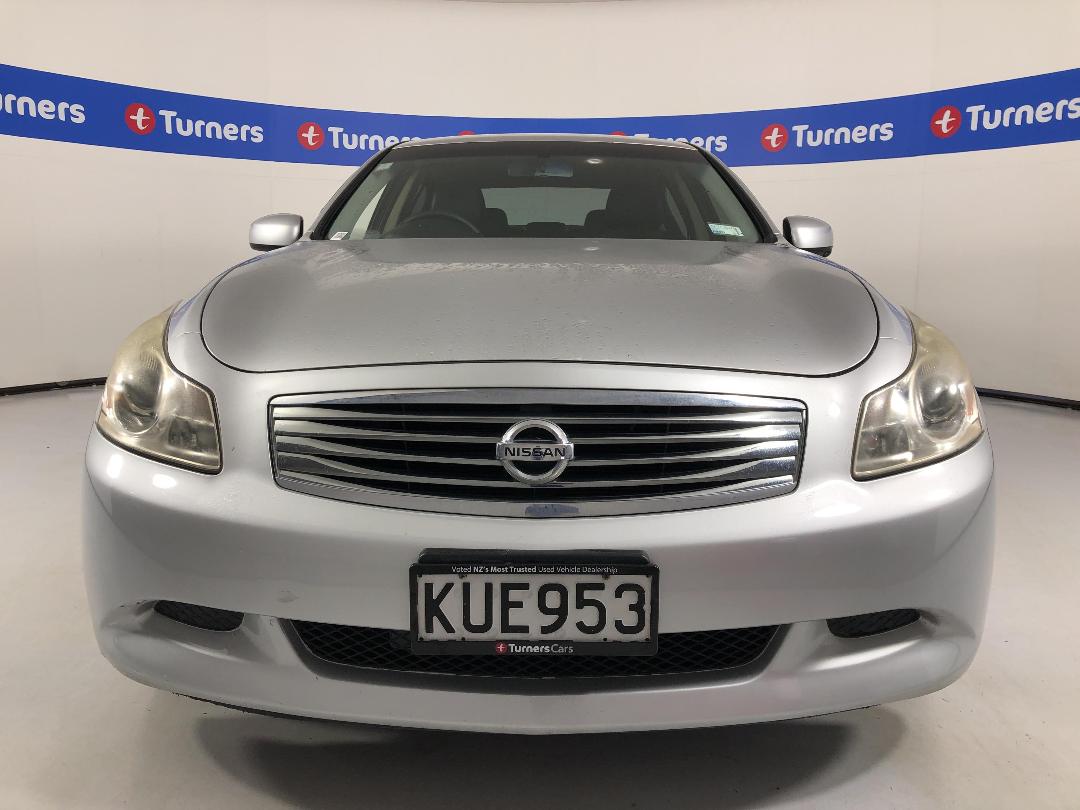 Photo '2' of Nissan Skyline