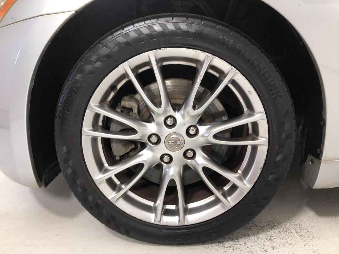 Photo '10' of Nissan Skyline