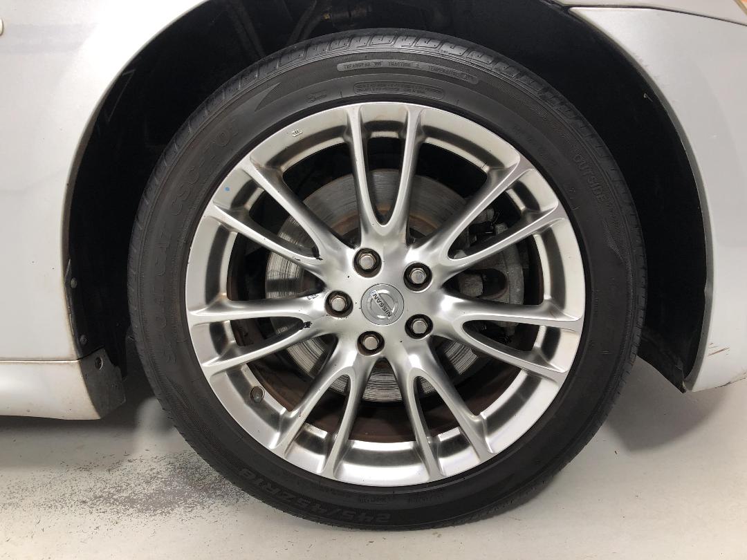 Photo '9' of Nissan Skyline