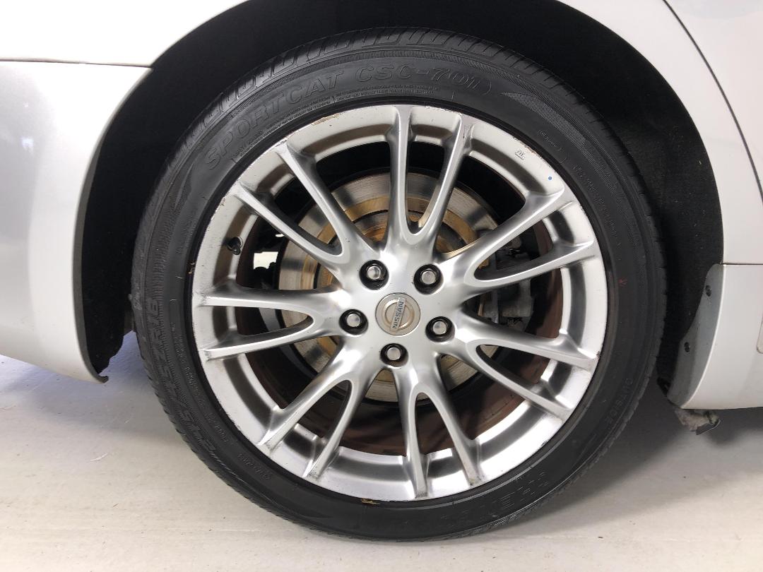 Photo '12' of Nissan Skyline