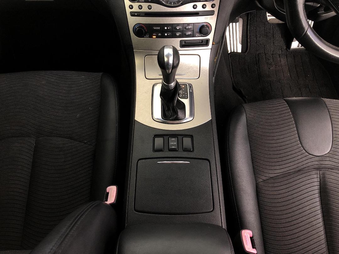 Photo '18' of Nissan Skyline