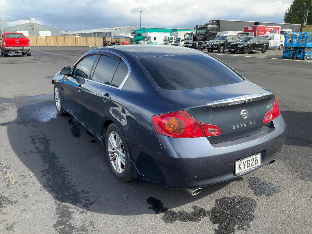 Photo '4' of Nissan Skyline 250GT Photo '4' of Nissan Skyline 250GT