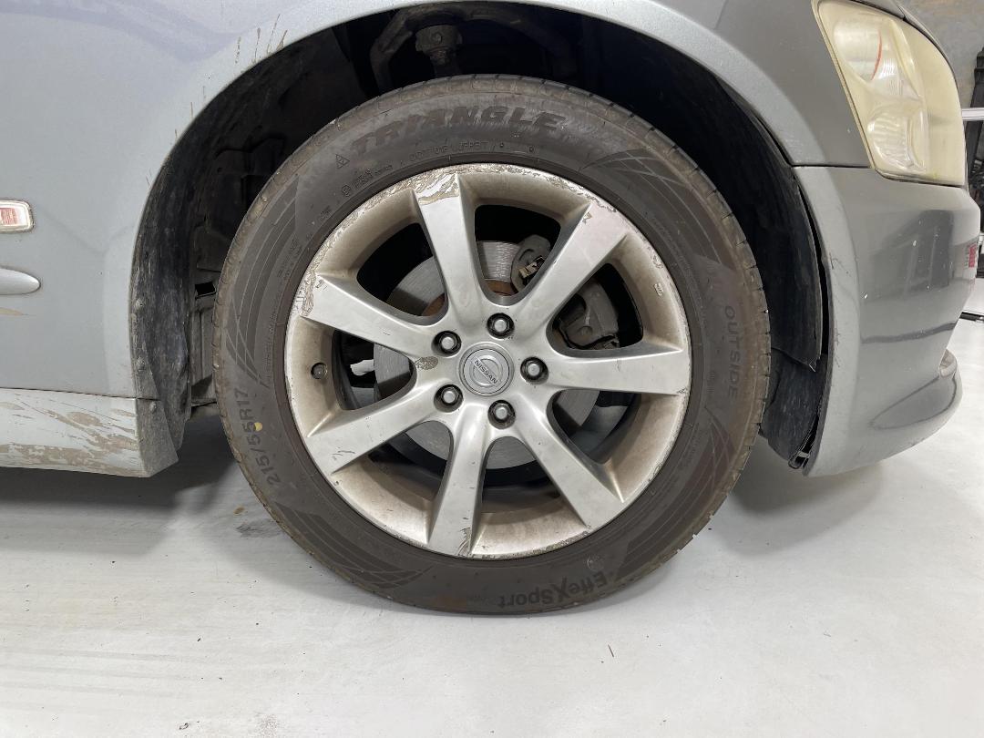 Photo '3' of Nissan Stagea Photo '3' of Nissan Stagea