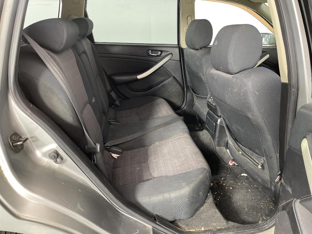 Photo '18' of Nissan Stagea Photo '18' of Nissan Stagea