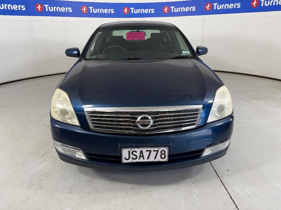 Photo '2' of Nissan Teana Photo '2' of Nissan Teana