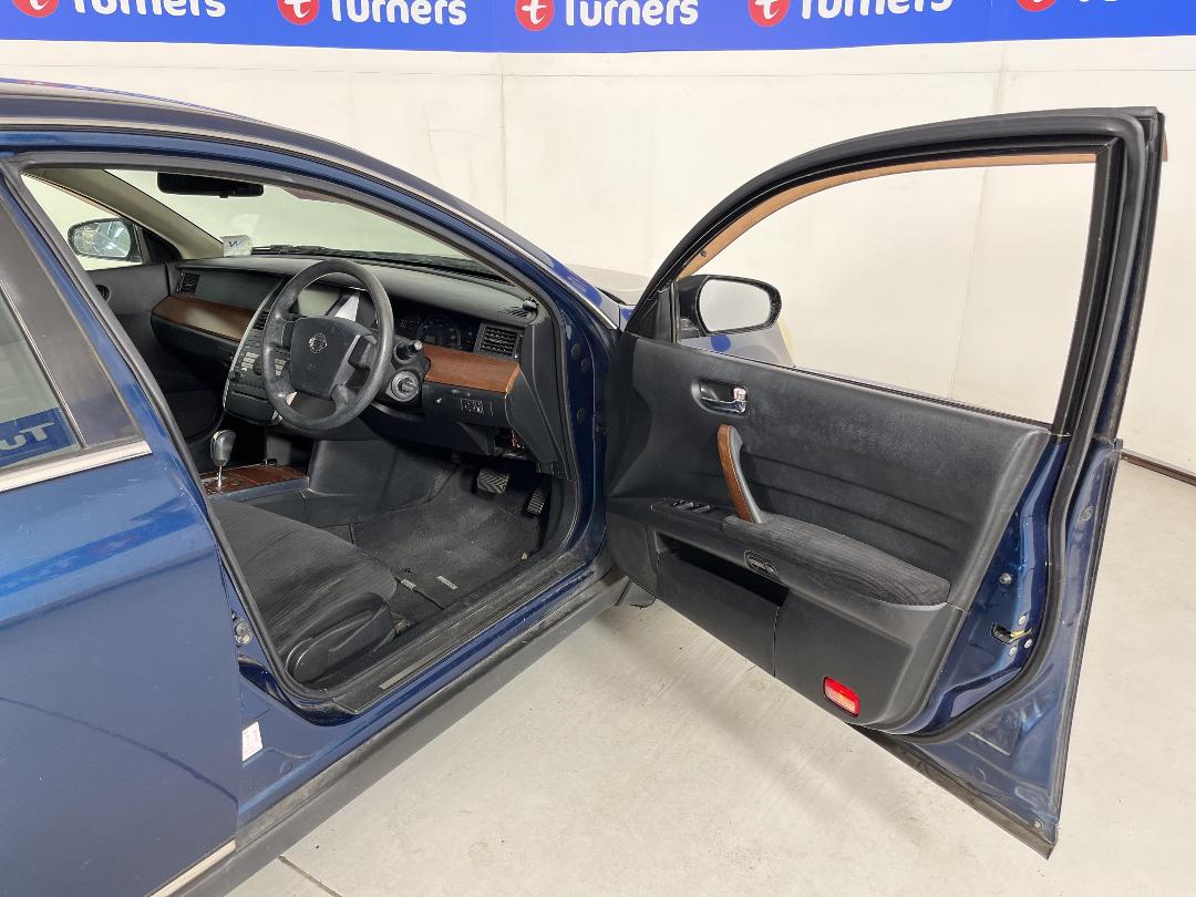 Photo '13' of Nissan Teana Photo '13' of Nissan Teana