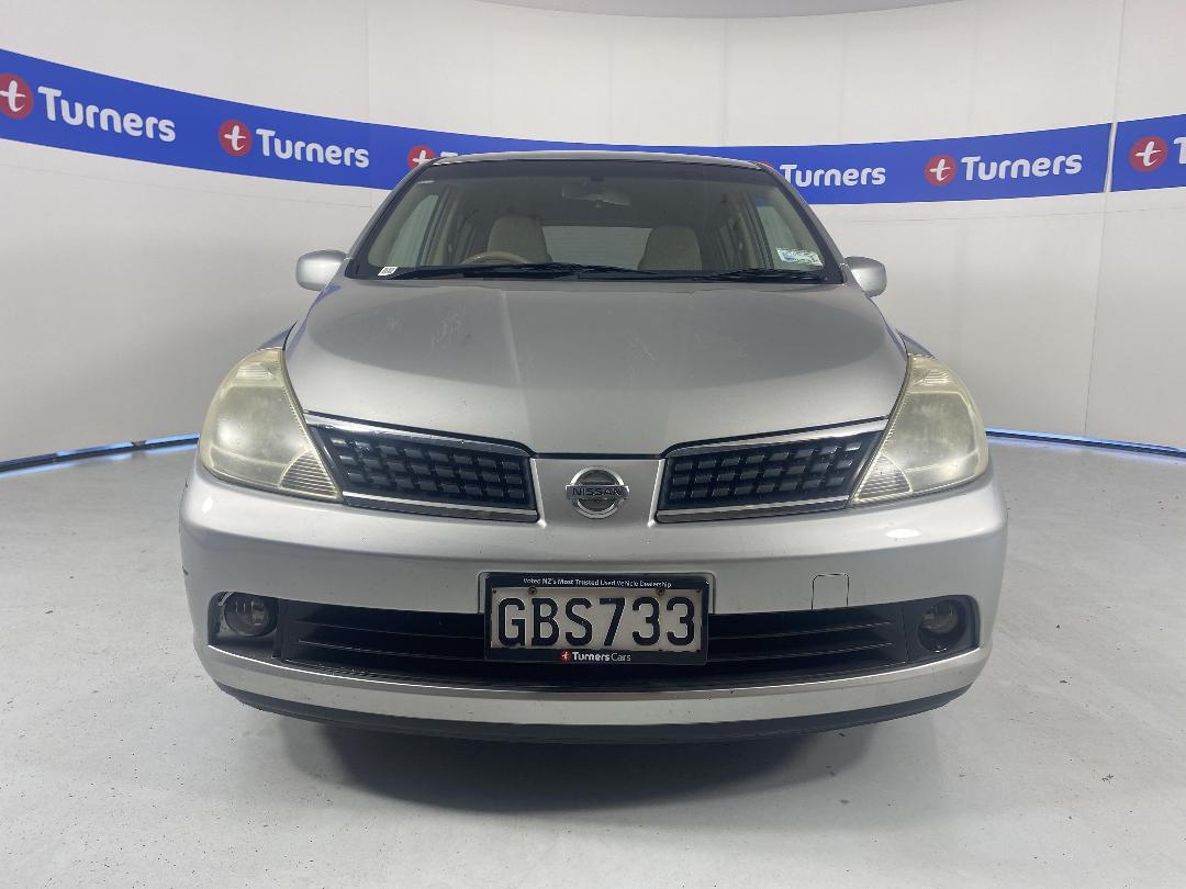 Photo '2' of Nissan Tiida Photo '2' of Nissan Tiida