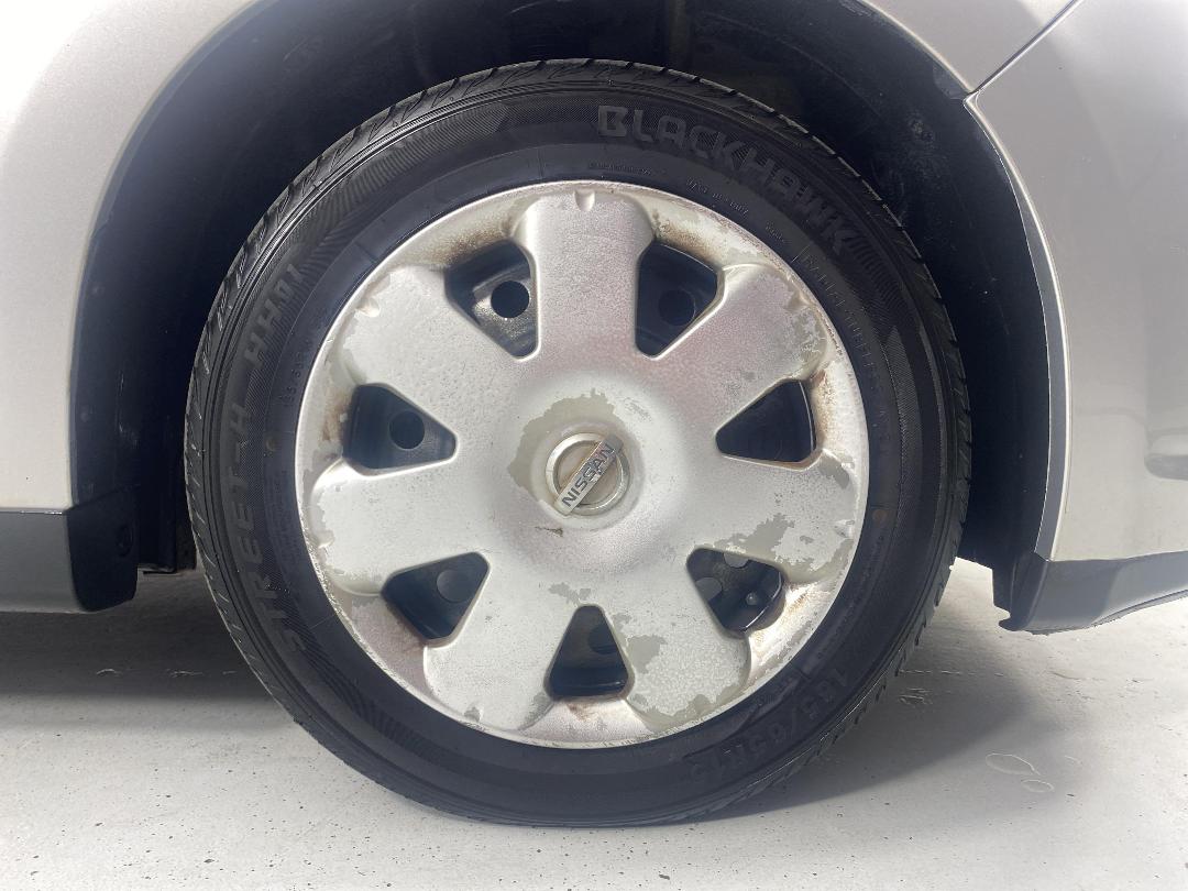 Photo '9' of Nissan Tiida Photo '9' of Nissan Tiida