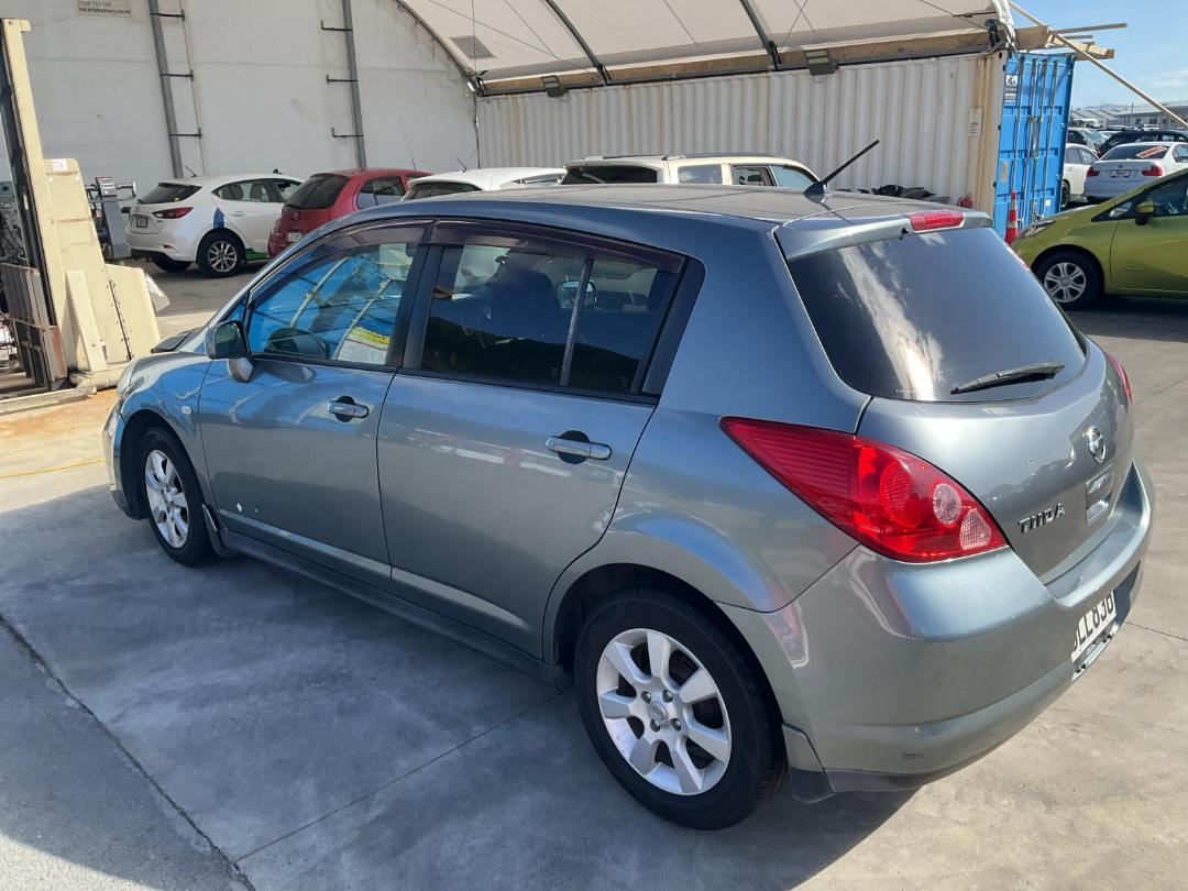 Damaged Nissan Tiida 15G 2006 in Wellington Seaview at Turners