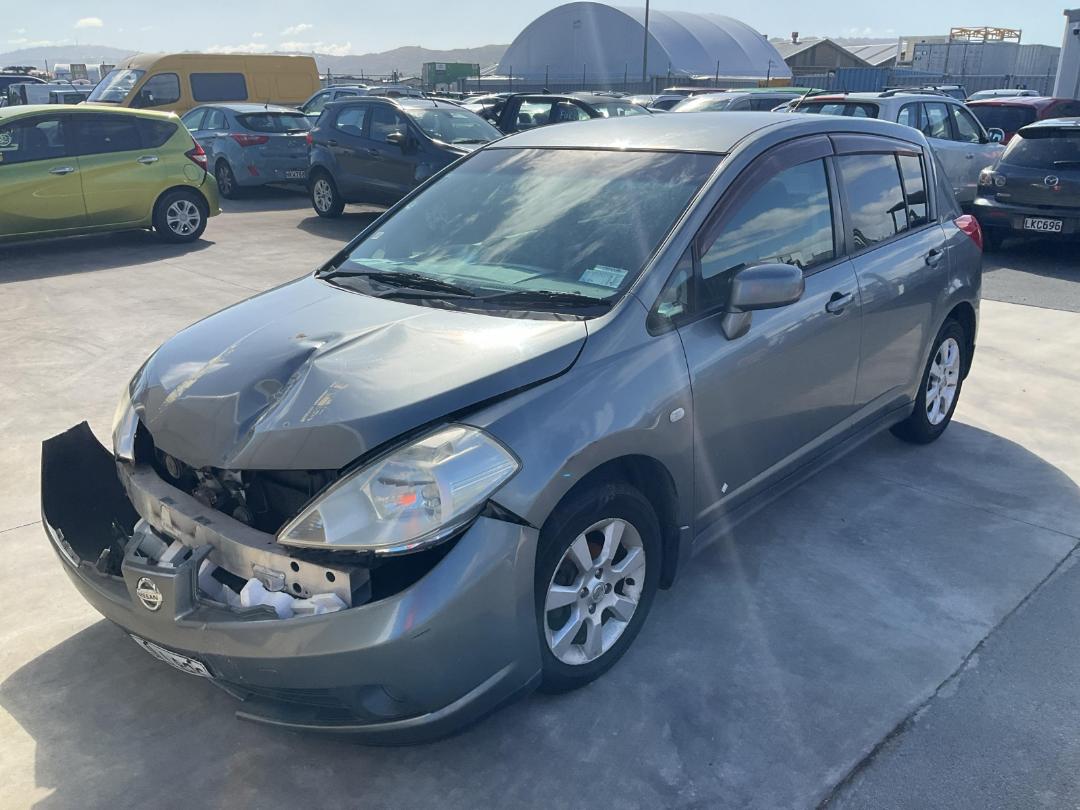 Damaged Nissan Tiida 15G 2006 in Wellington Seaview at Turners