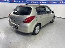 Thumbnail '7' of Nissan Tiida
