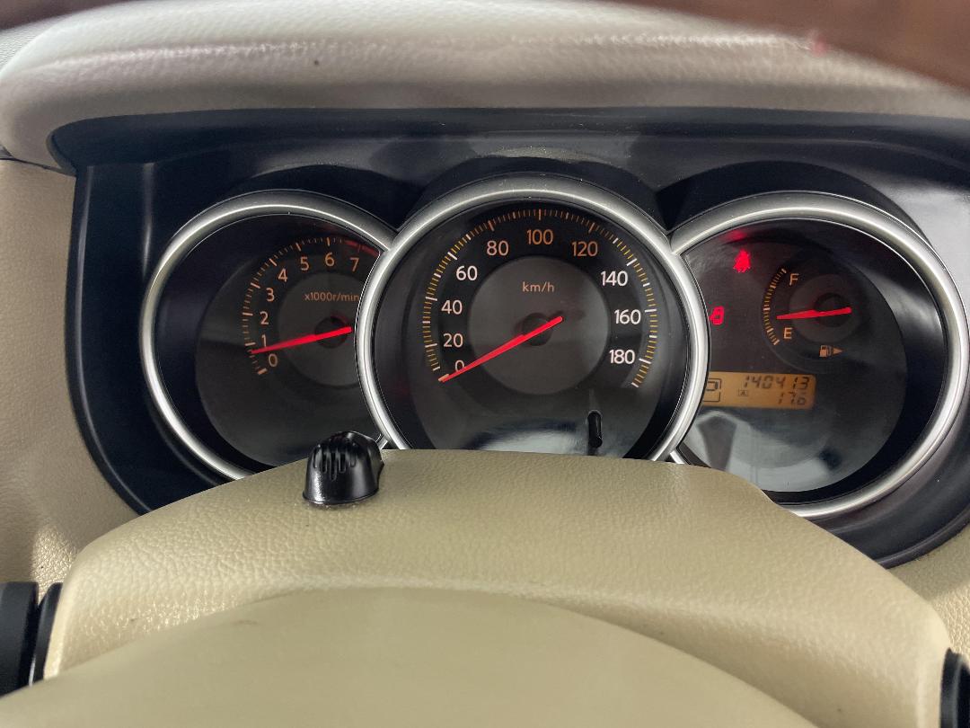 Photo '21' of Nissan Tiida Photo '21' of Nissan Tiida