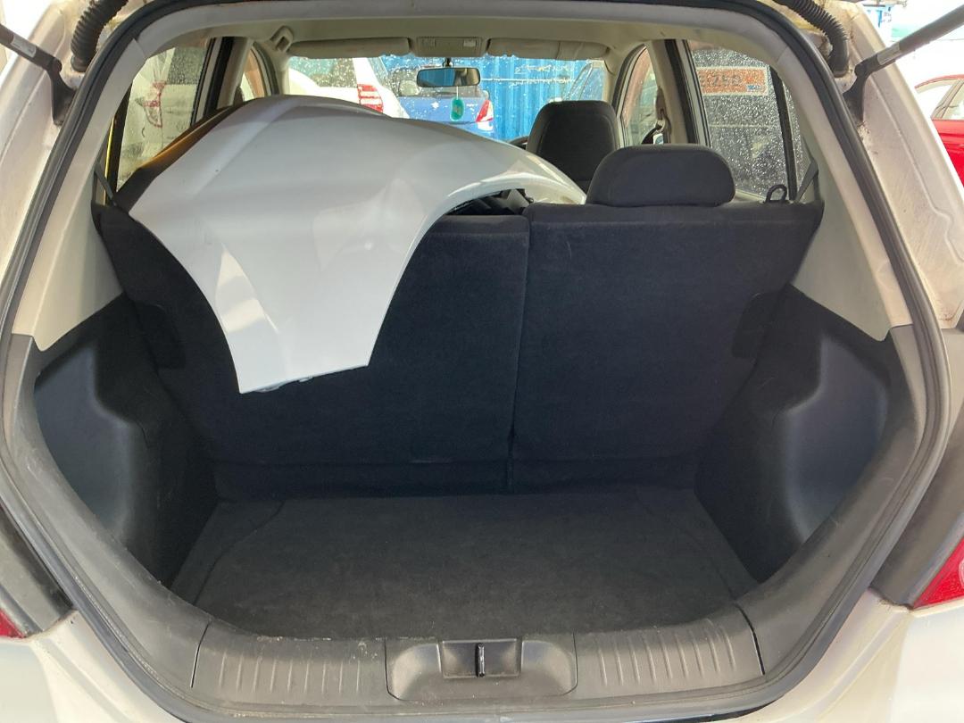 Photo '16' of Nissan Tiida Photo '16' of Nissan Tiida