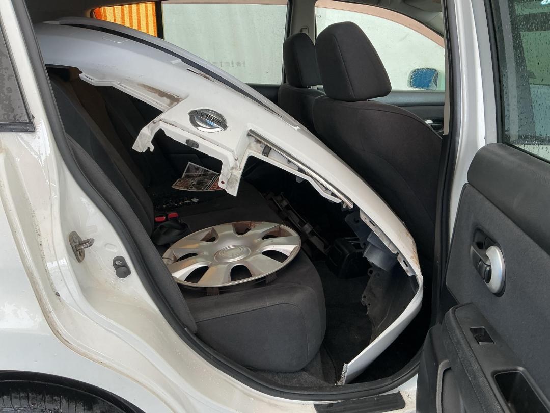 Photo '21' of Nissan Tiida Photo '21' of Nissan Tiida