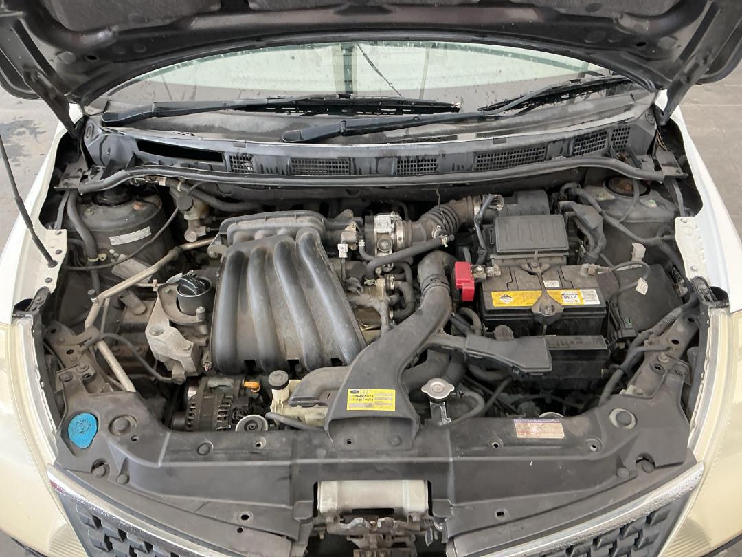 Photo '31' of Nissan Tiida Photo '31' of Nissan Tiida