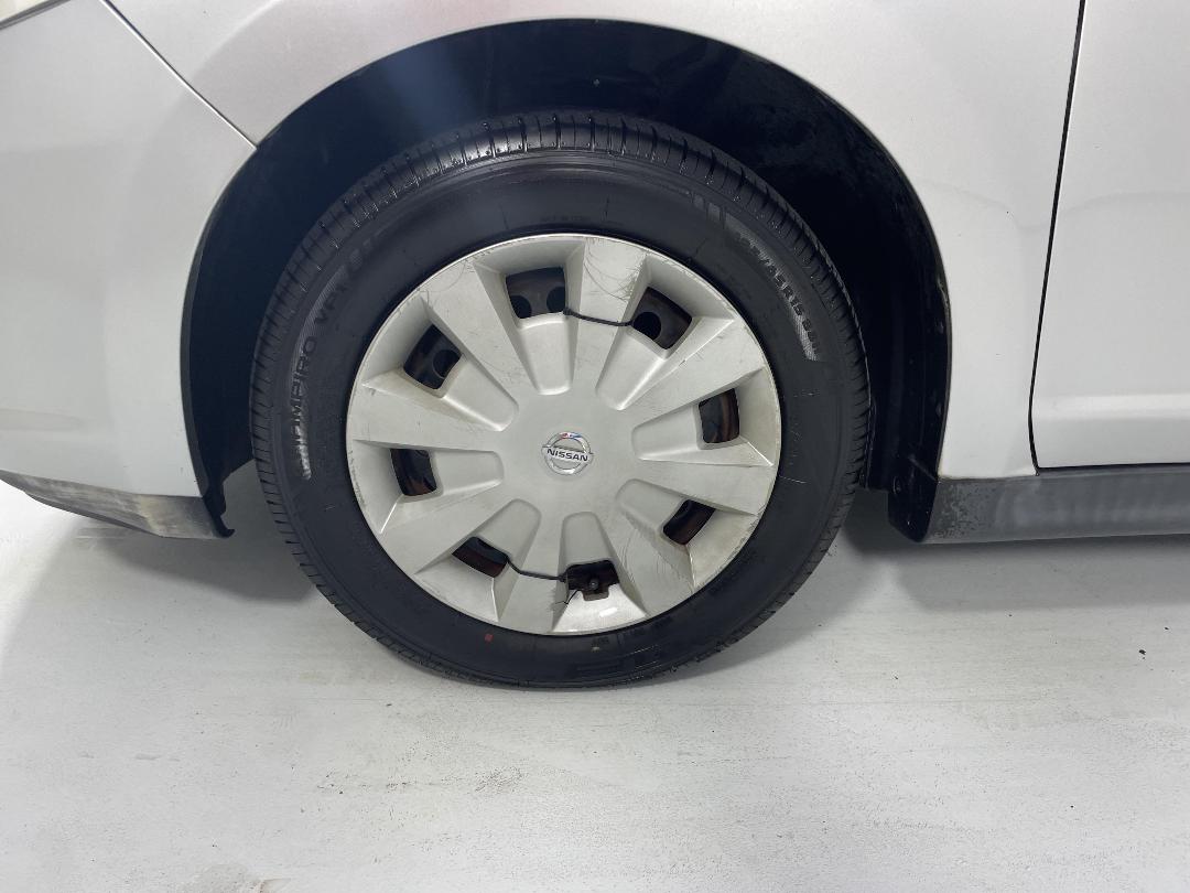 Photo '10' of Nissan Tiida Photo '10' of Nissan Tiida