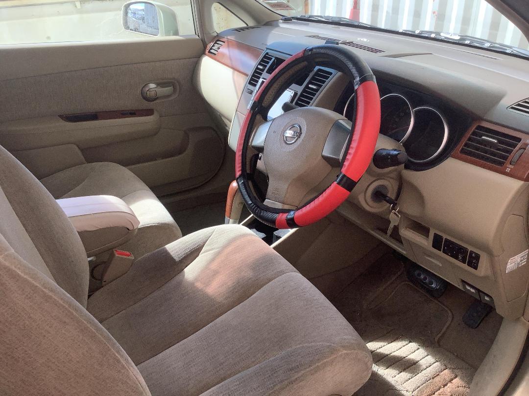 Photo '10' of Nissan Tiida Latio Photo '10' of Nissan Tiida Latio