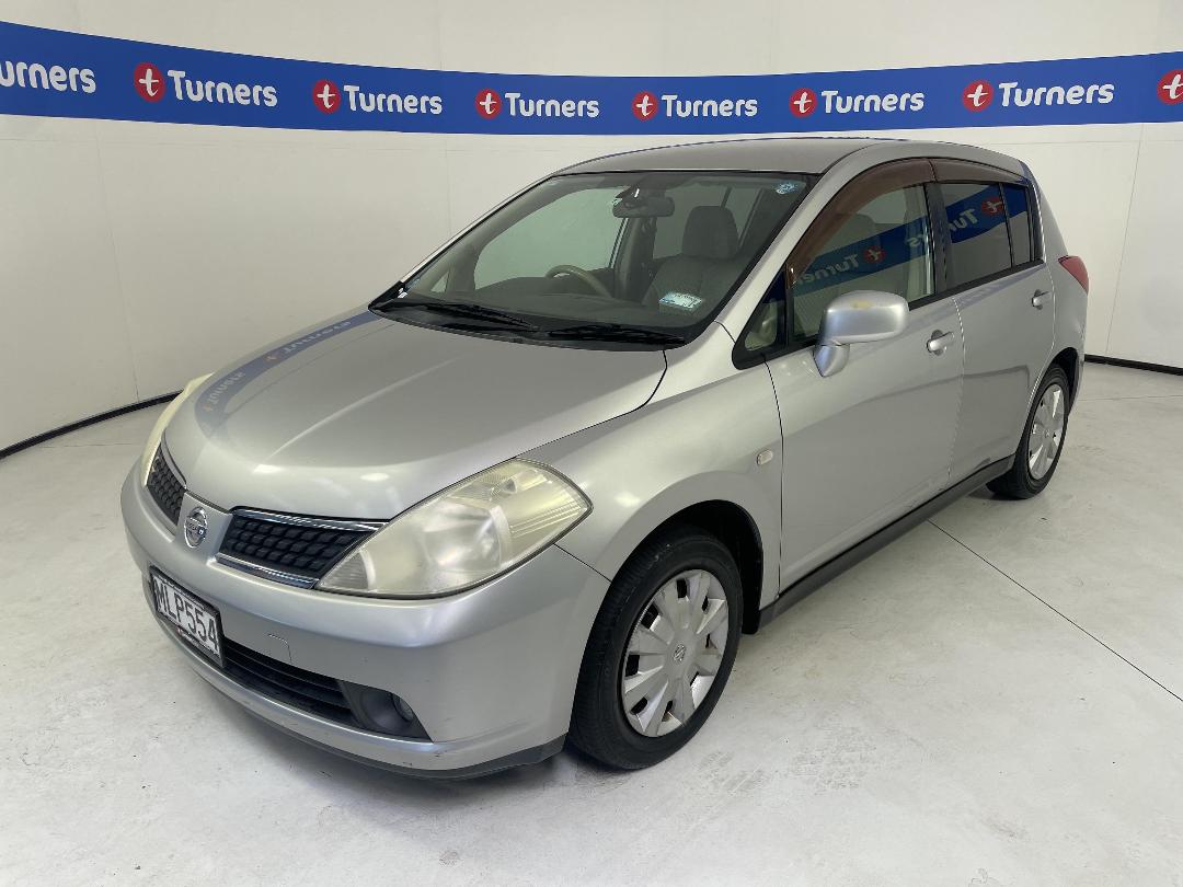 Photo '4' of Nissan Tiida Photo '4' of Nissan Tiida