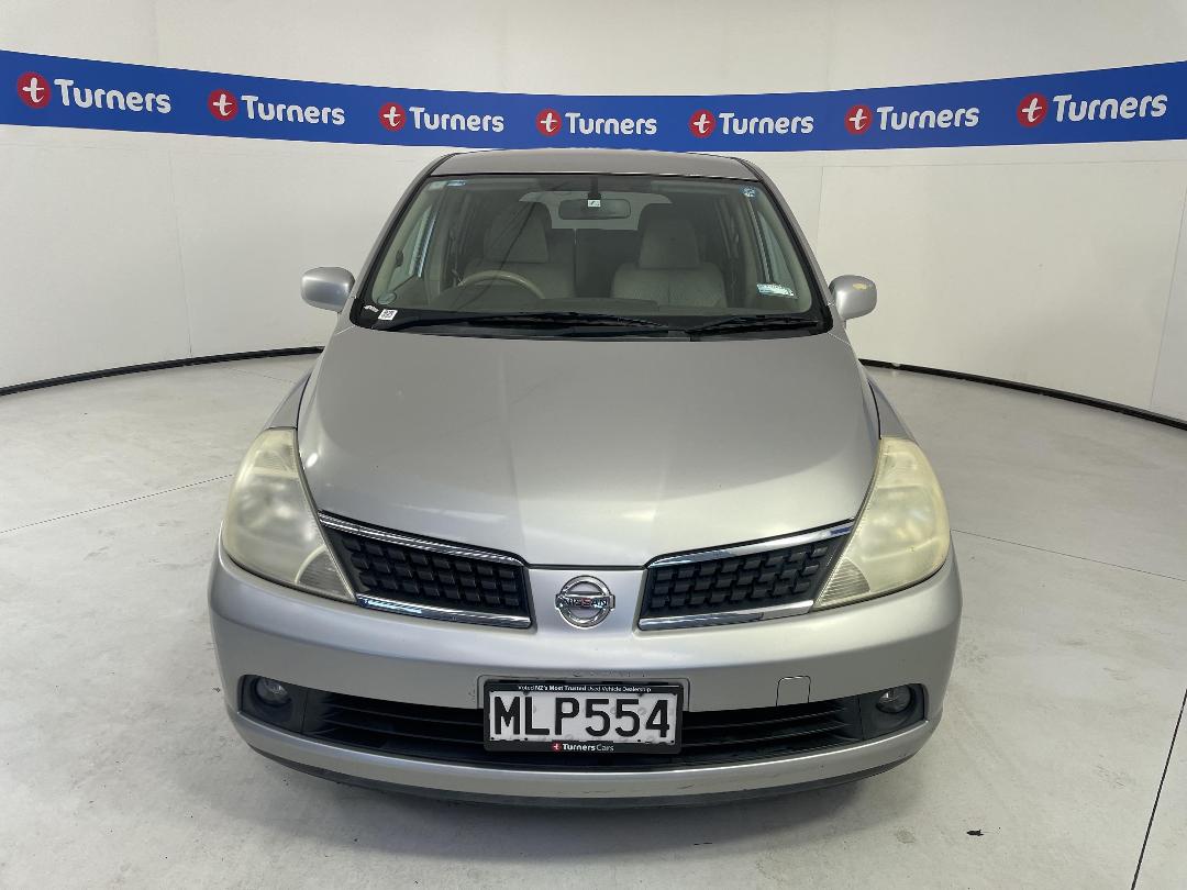 Photo '2' of Nissan Tiida Photo '2' of Nissan Tiida