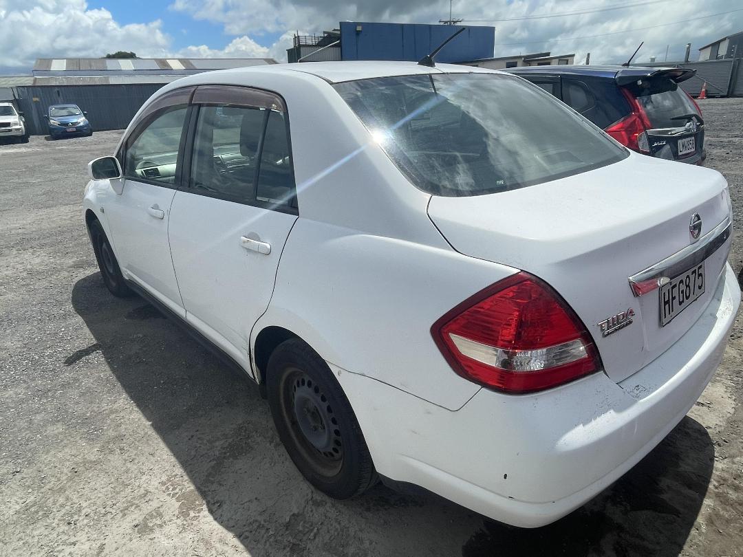 Photo '2' of Nissan Tiida Latio Photo '2' of Nissan Tiida Latio