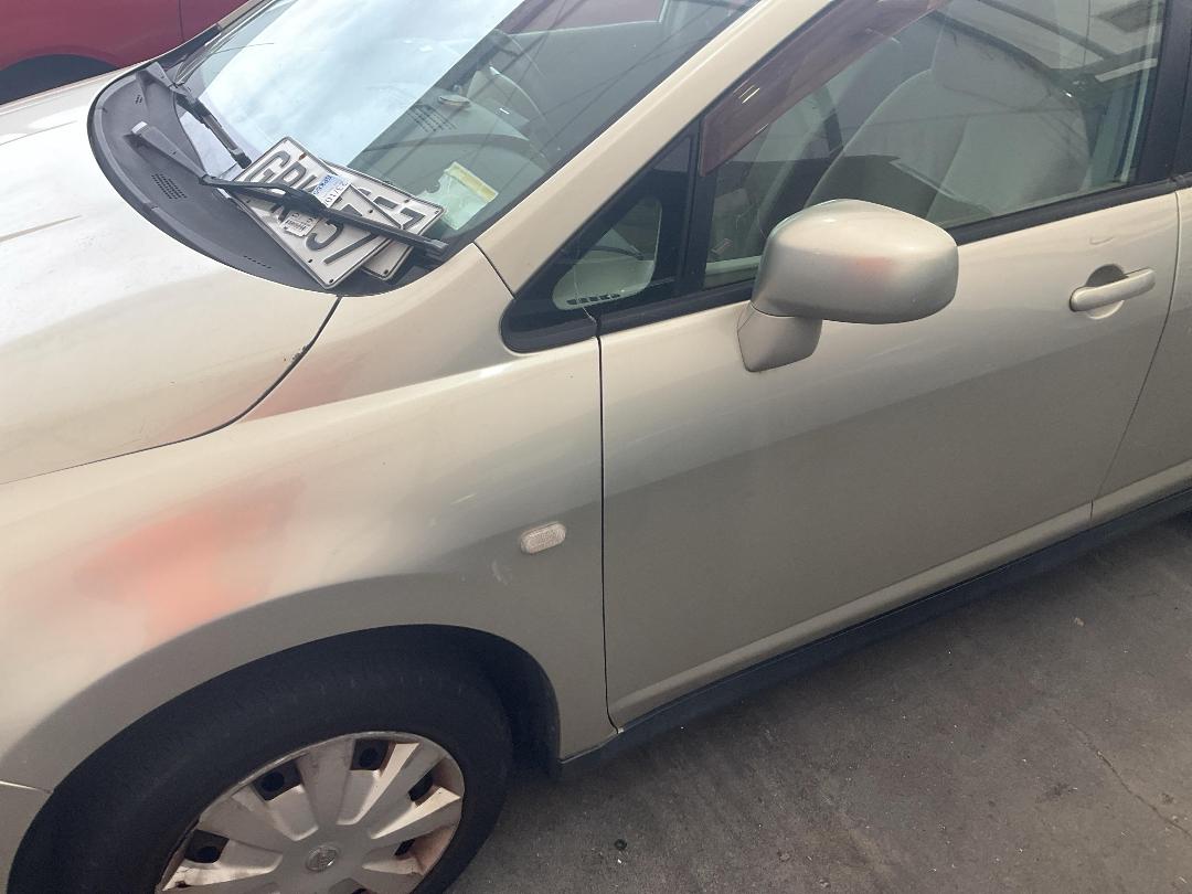 Photo '8' of Nissan Tiida Photo '8' of Nissan Tiida