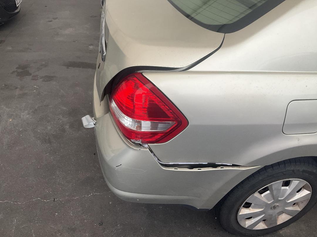 Photo '16' of Nissan Tiida Photo '16' of Nissan Tiida