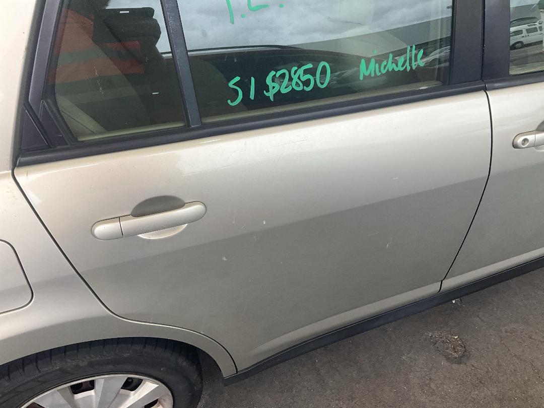 Photo '17' of Nissan Tiida Photo '17' of Nissan Tiida