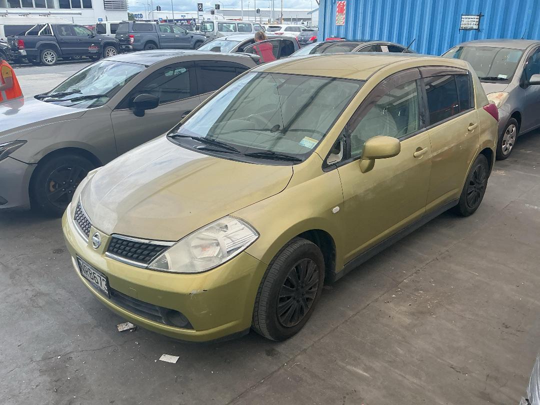 Photo '5' of Nissan Tiida