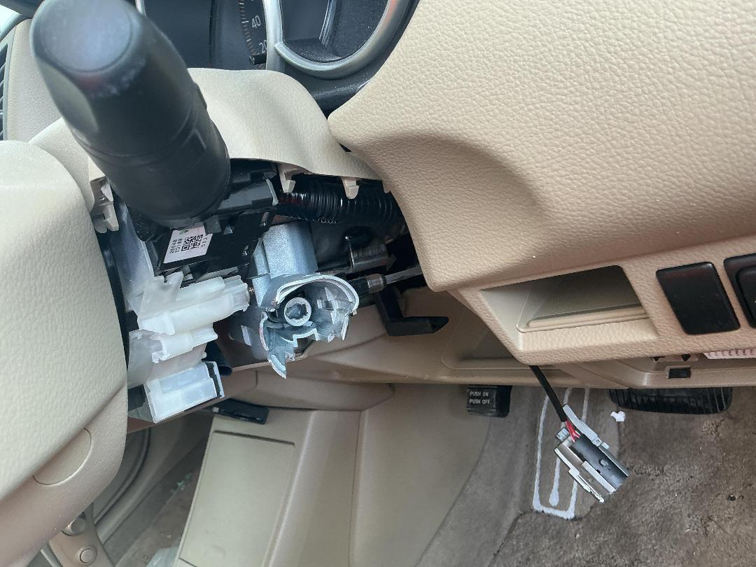 Photo '18' of Nissan Tiida