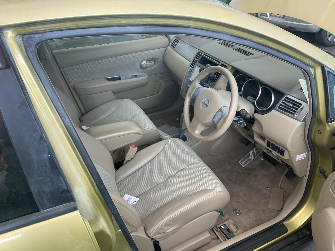 Photo '19' of Nissan Tiida