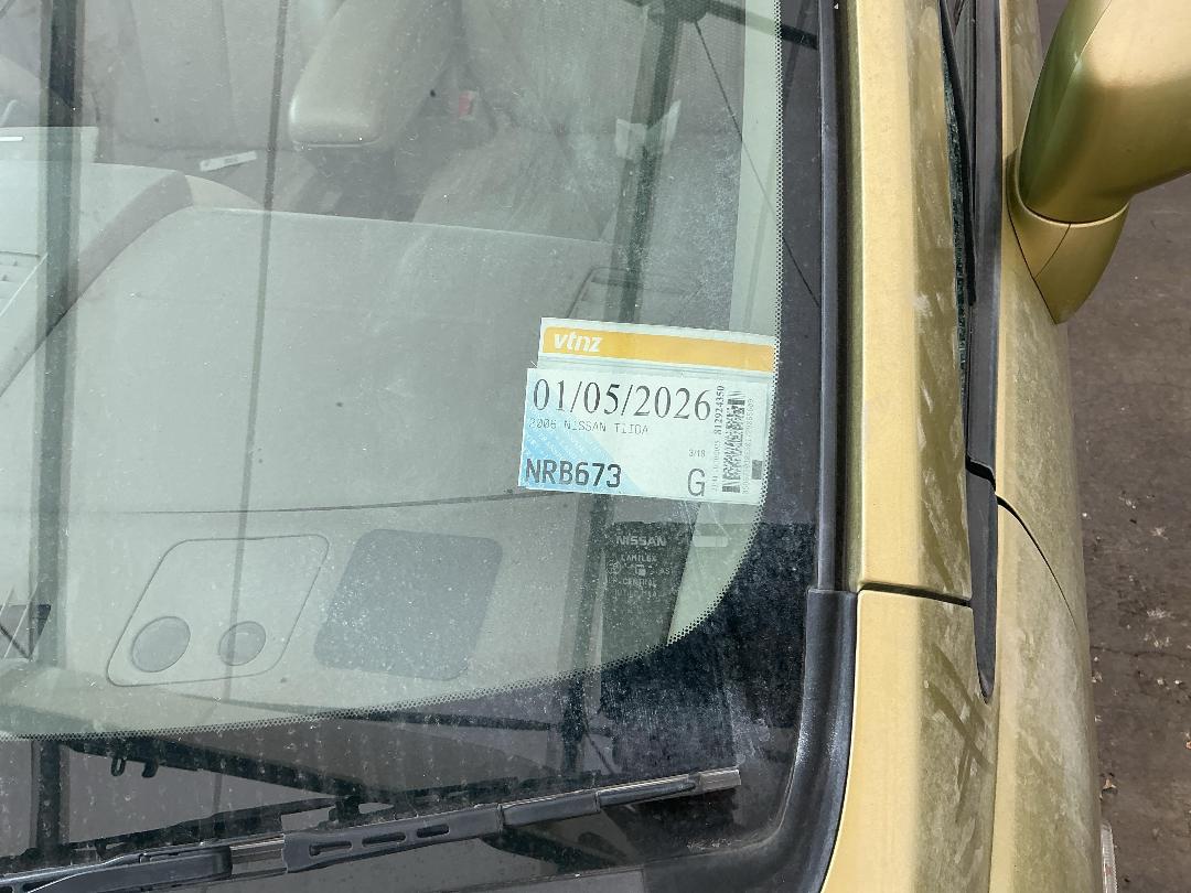 Photo '24' of Nissan Tiida