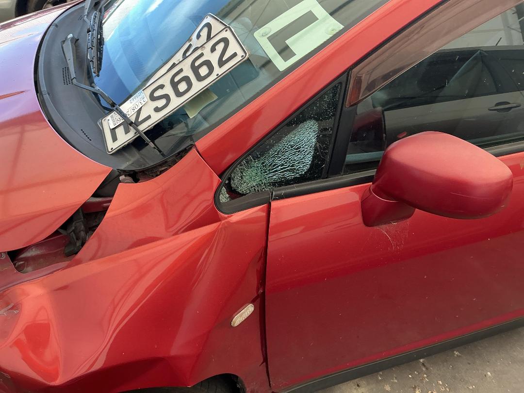 Photo '9' of Nissan Tiida