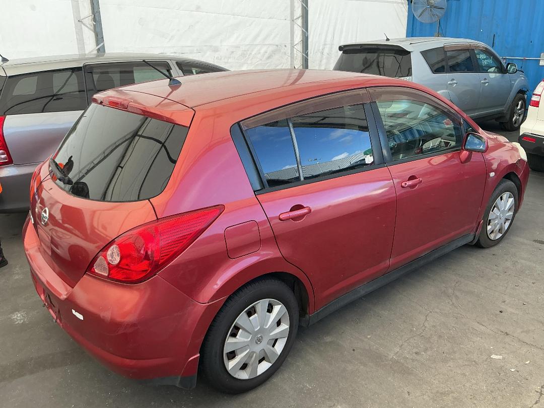 Photo '14' of Nissan Tiida