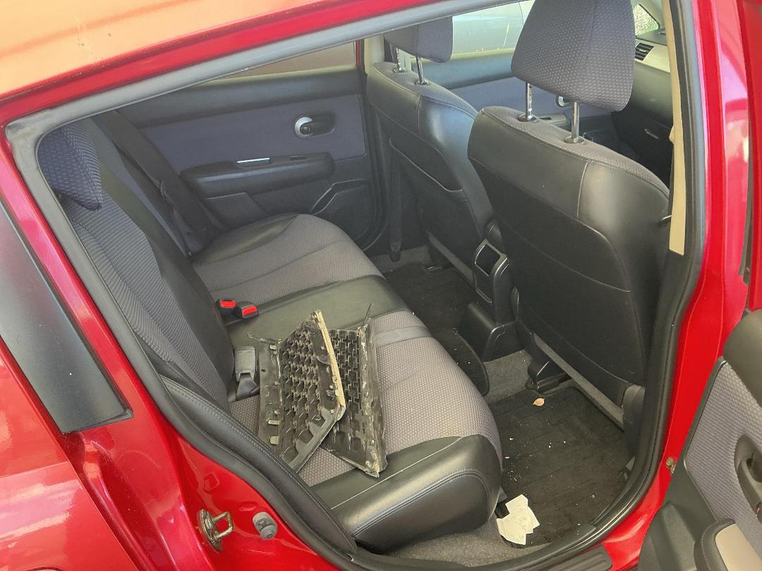 Photo '20' of Nissan Tiida