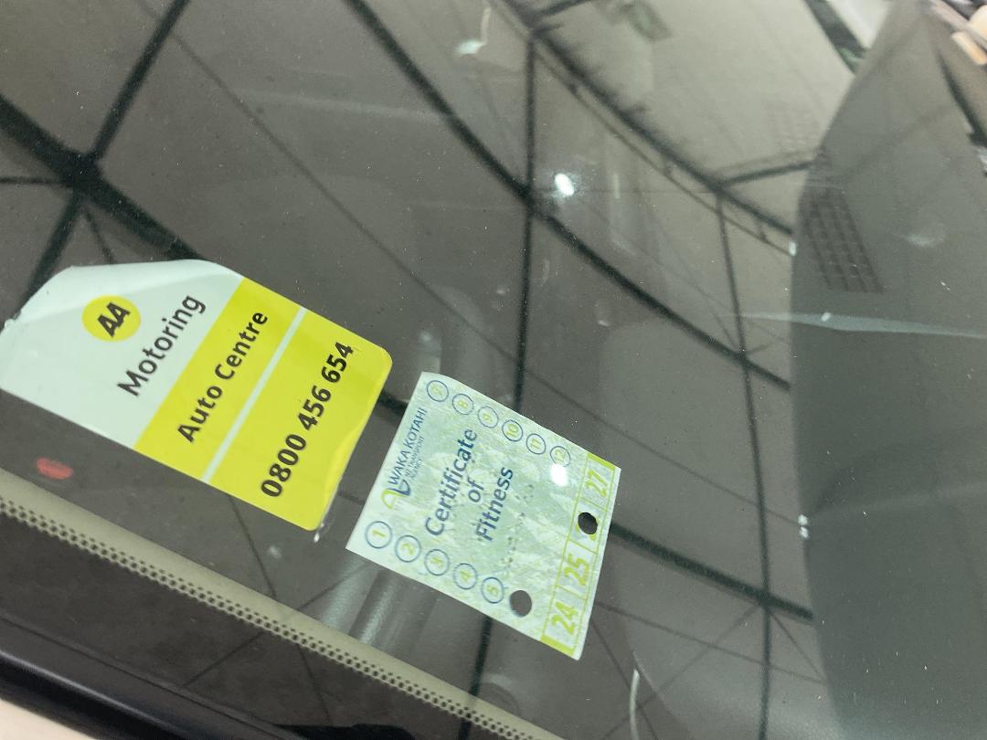 Photo '26' of Nissan Tiida