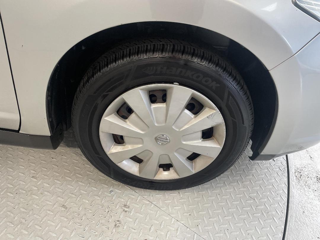 Photo '9' of Nissan Tiida